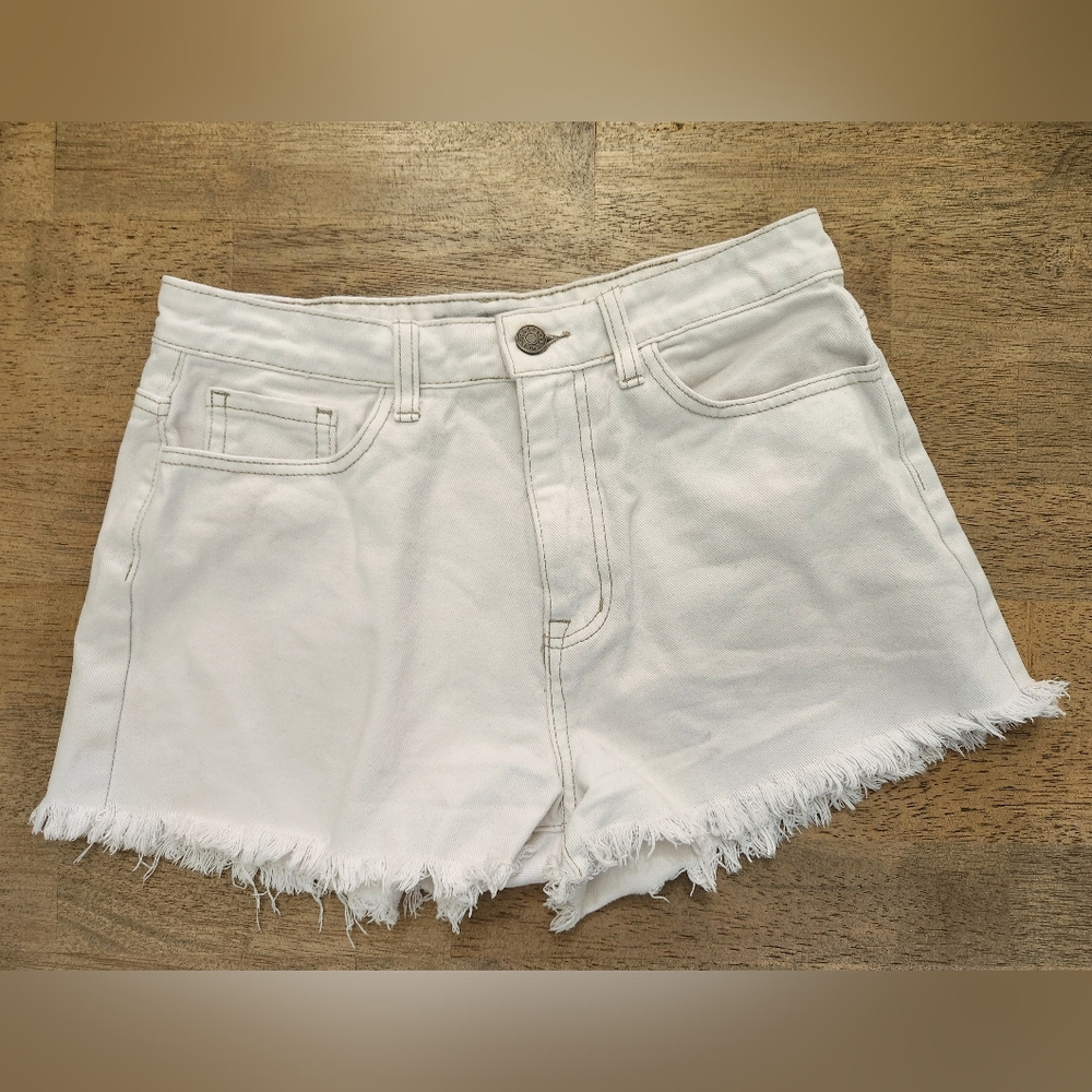 Nature White High Rise Denim Cutoff Shorts Frayed Hem Size Medium (H14)